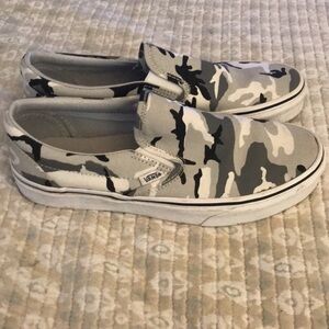 Grey winter camo vans slip ons shoes skateboarding streetwear